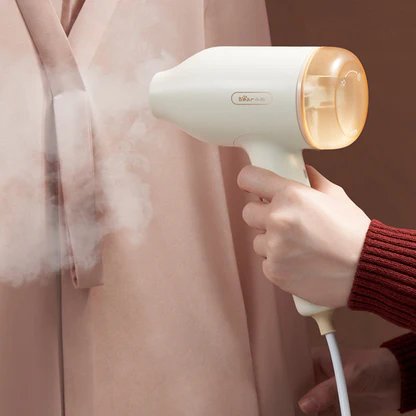 BEAR HANDHELD GARMENT STEAMER GTJ-B10S1