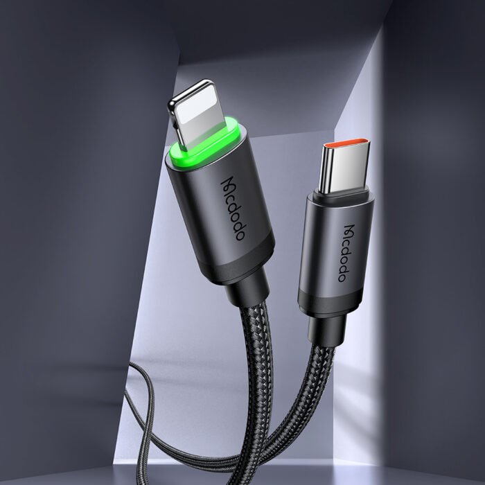 36W USB-C to Lightning Cable with Charging Light 1m - Image 1